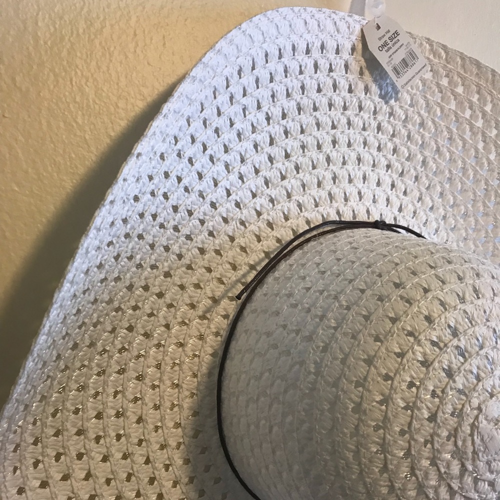 White Summer Beach hat